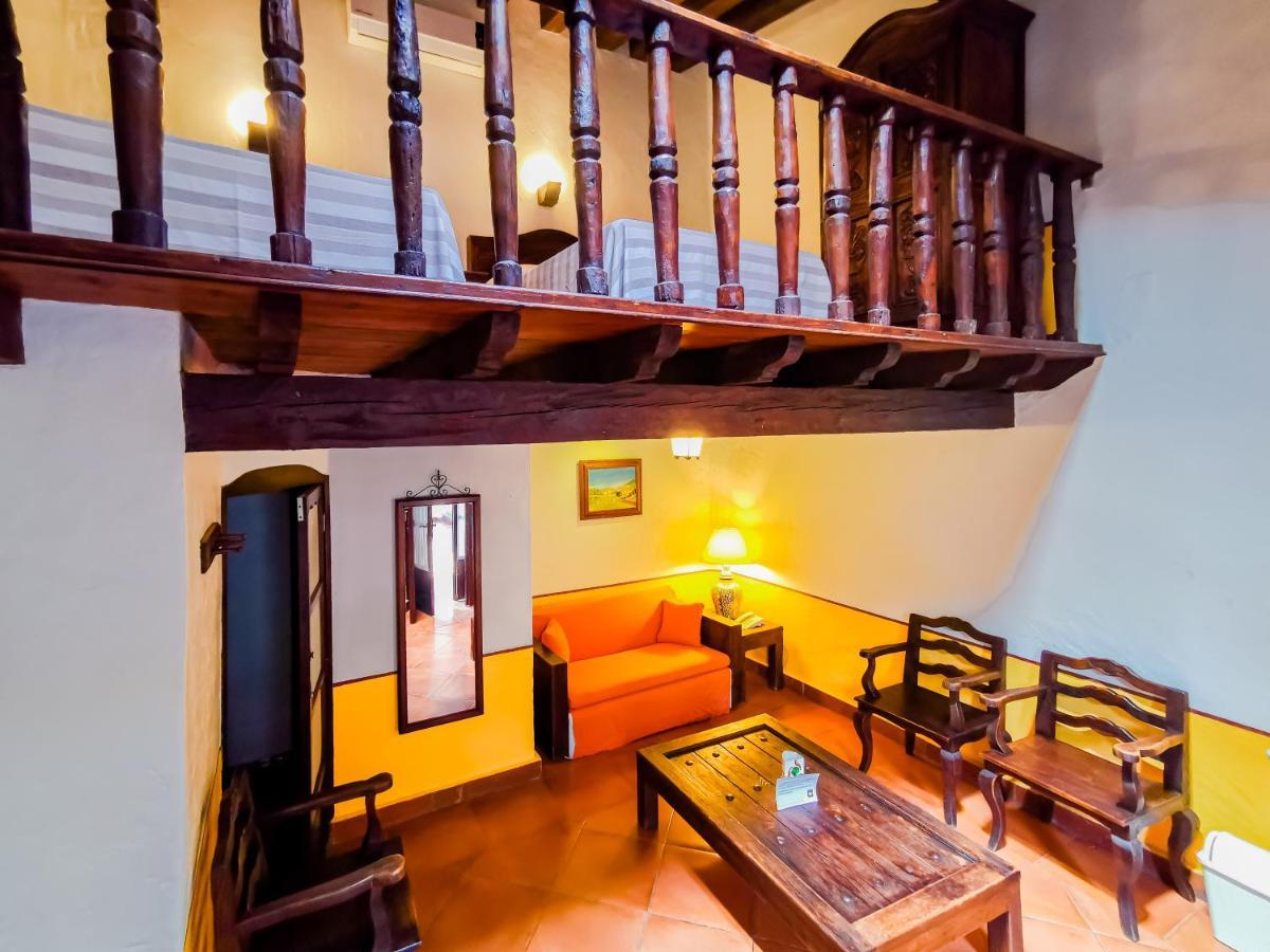 Meson Del Alferez Xalapa Hotel Buitenkant foto
