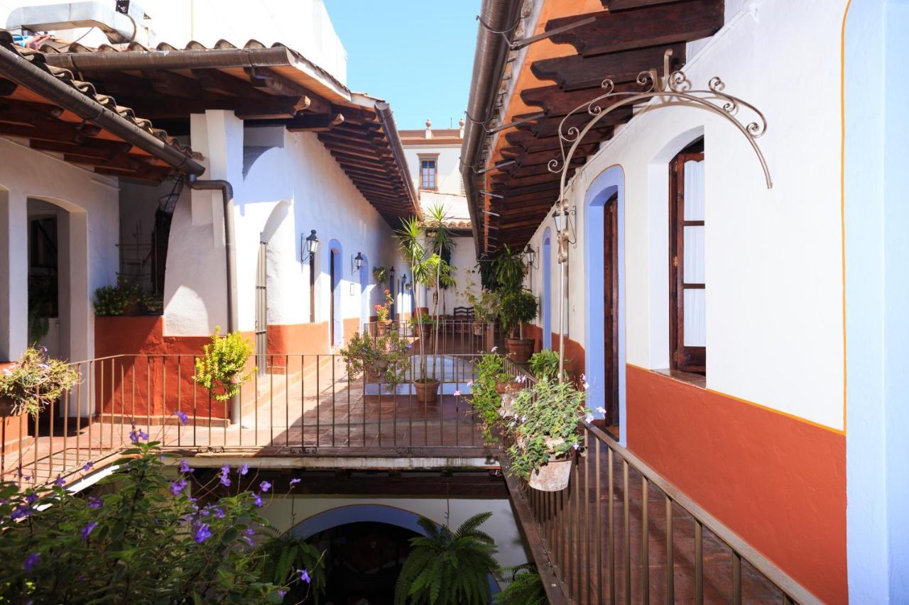 Meson Del Alferez Xalapa Hotel Buitenkant foto