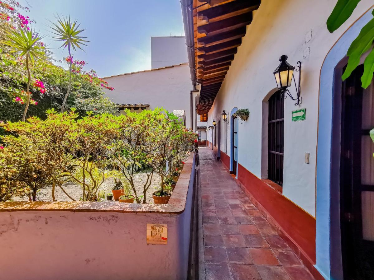 Meson Del Alferez Xalapa Hotel Buitenkant foto